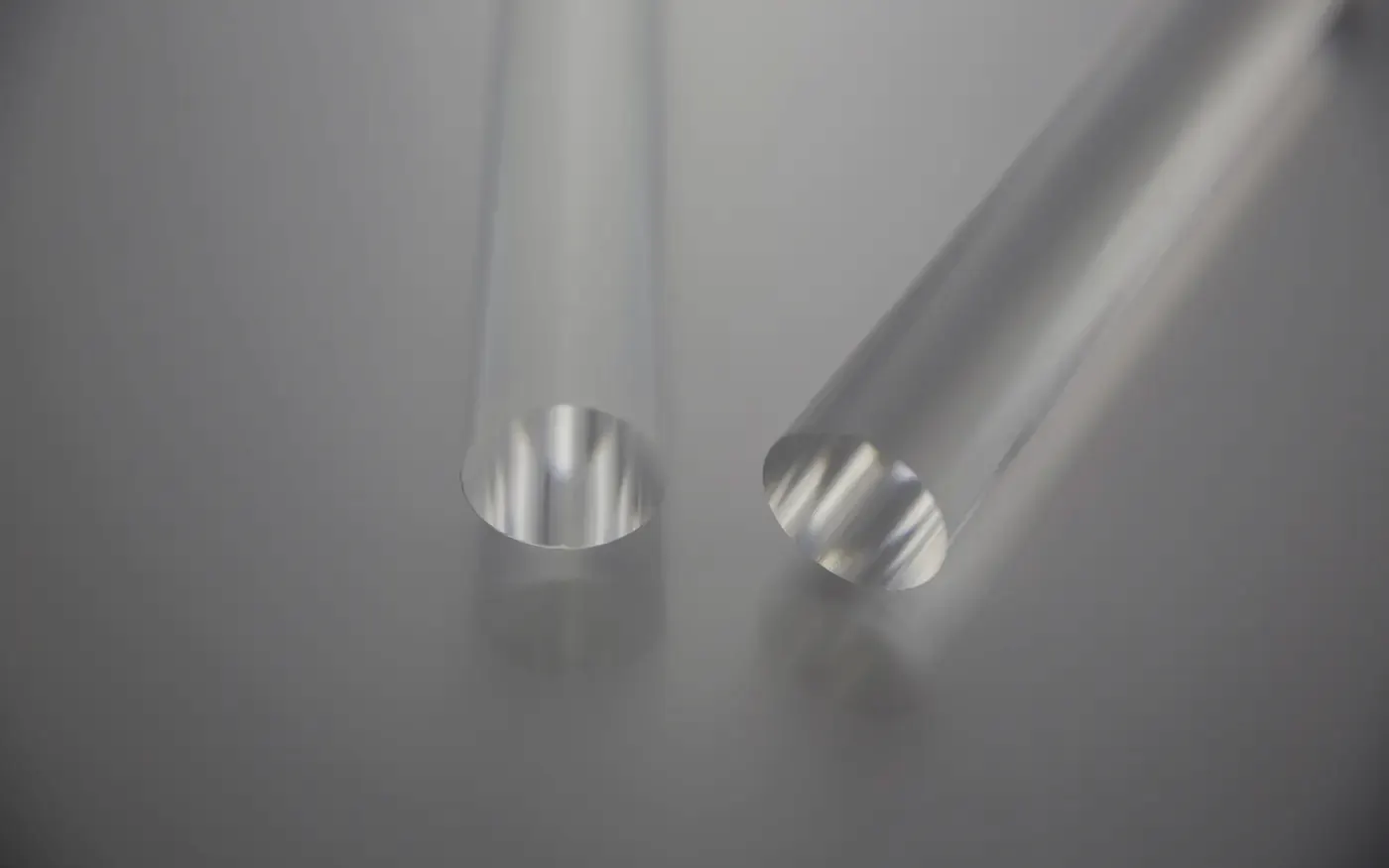 Cut ends of two extruded solid rods